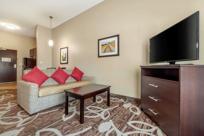 Hotel Mainstay Suites University