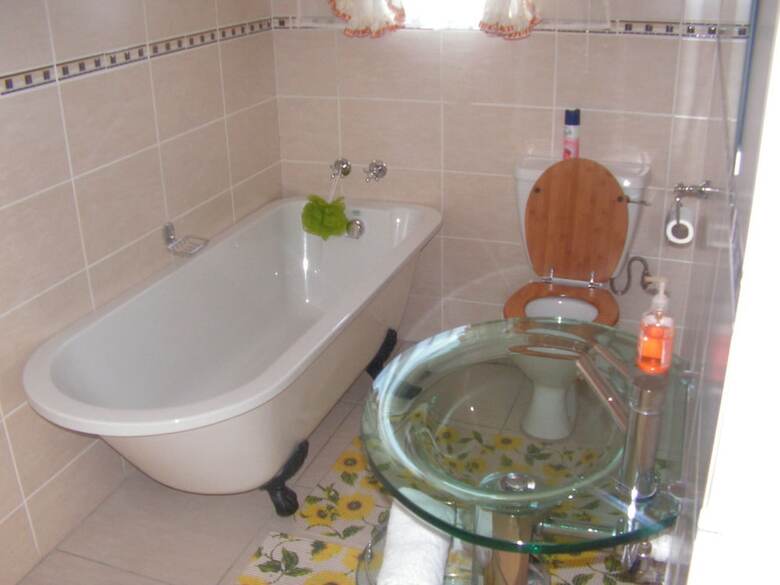 Hotel Moshitametsi Guesthouse