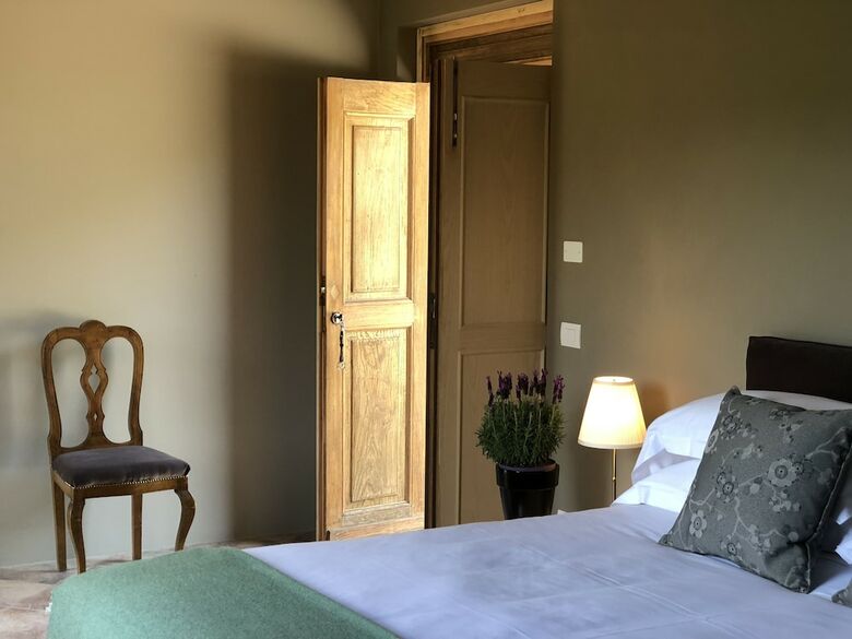 Agroturismo Miaclara Relais