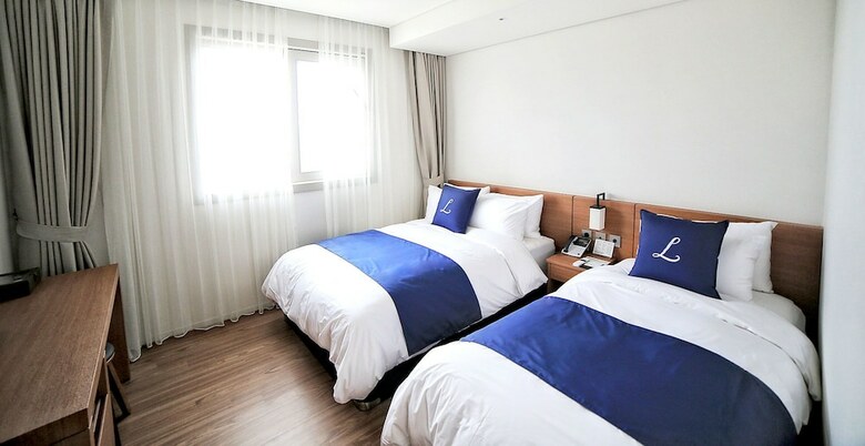 Lapis Hotel