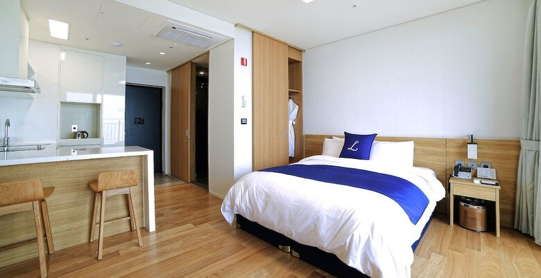 Lapis Hotel
