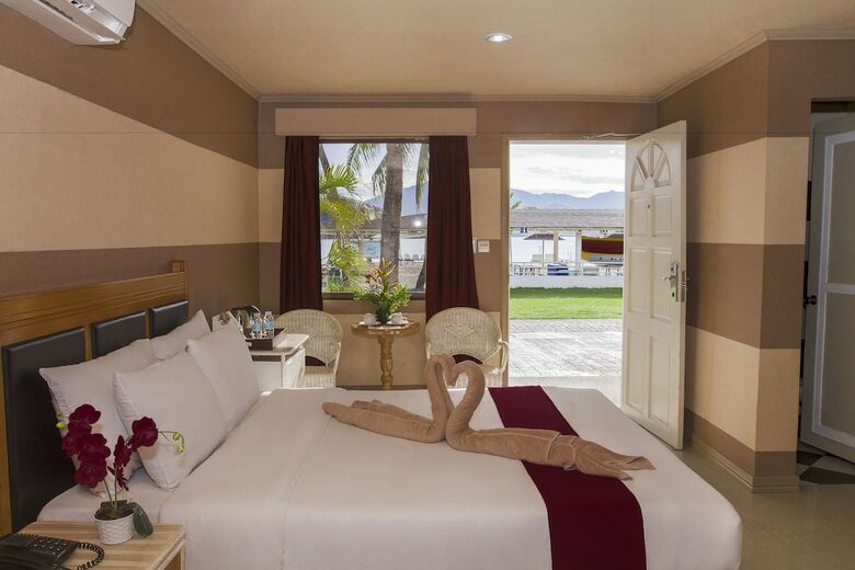 Apartamento Whiterock Beach Hotel + Waterpark