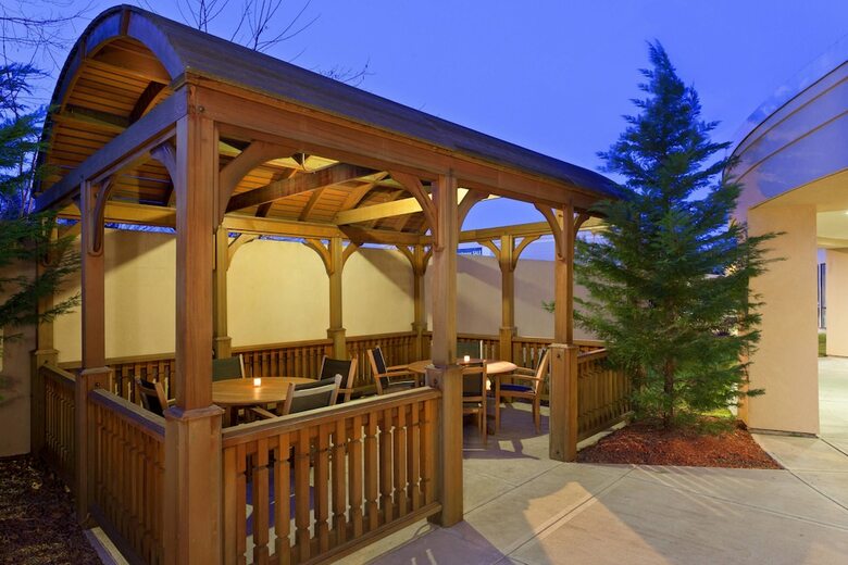 Hotel Courtyard By Marriott Farmington