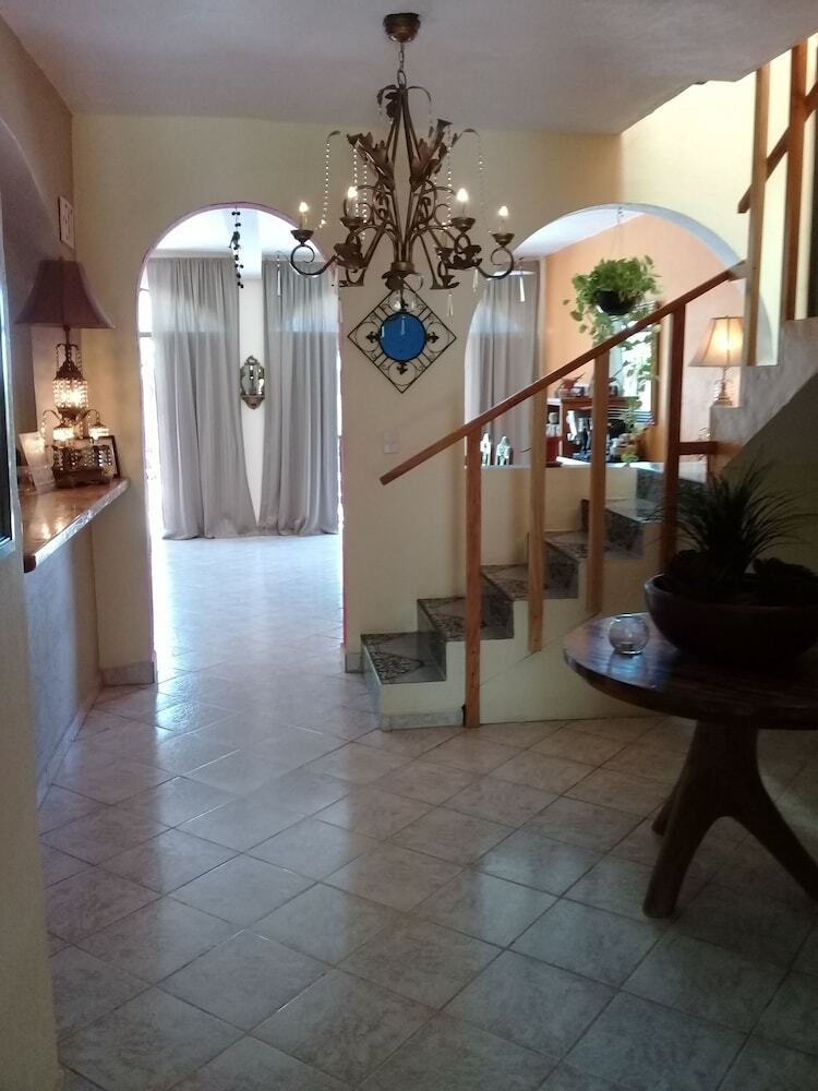 Casa Punta Perula Bed & Breakfast Hotel