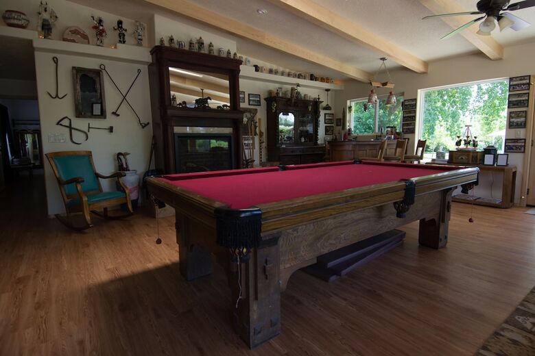 Red Horse Vineyard Bed & Breakfast