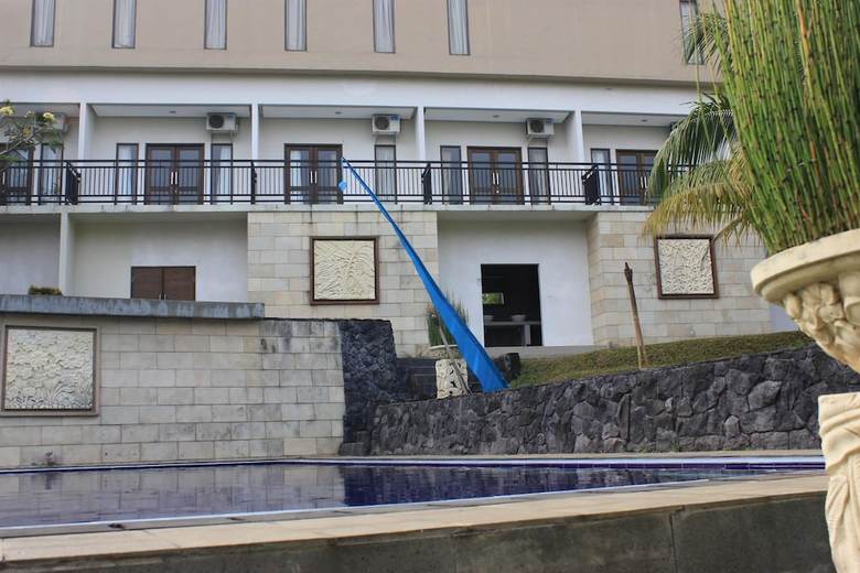 Hotel Kyriad Bumi Cikeas Bogor
