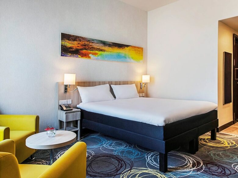 Hotel Ibis Styles Dragon Mart Dubai