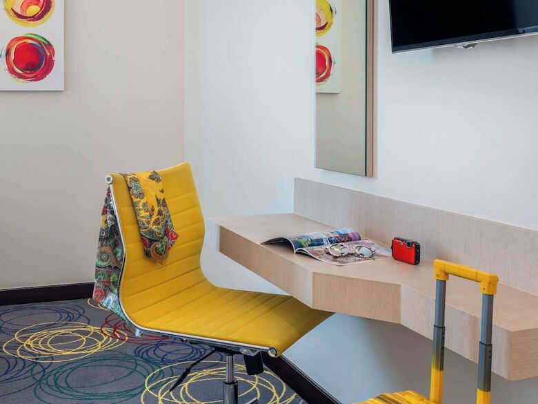 Hotel Ibis Styles Dragon Mart Dubai