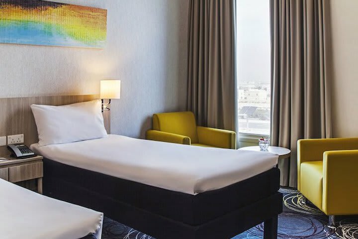Hotel Ibis Styles Dragon Mart Dubai