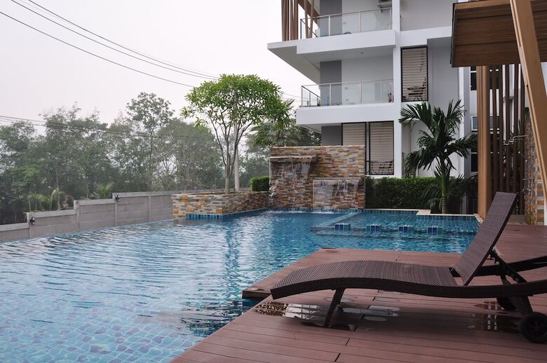Apartamentos Plus Condominium 2