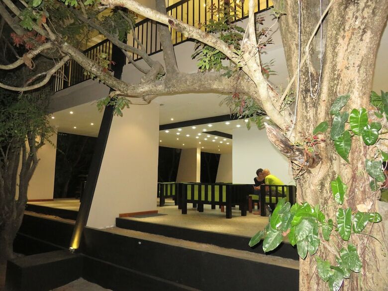 Hotel Nice Place Bungalows