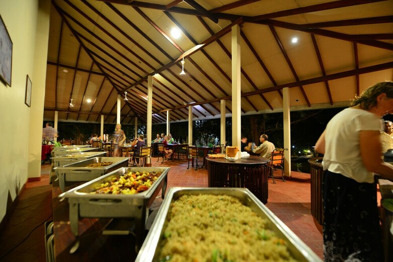 Hotel Nice Place Bungalows