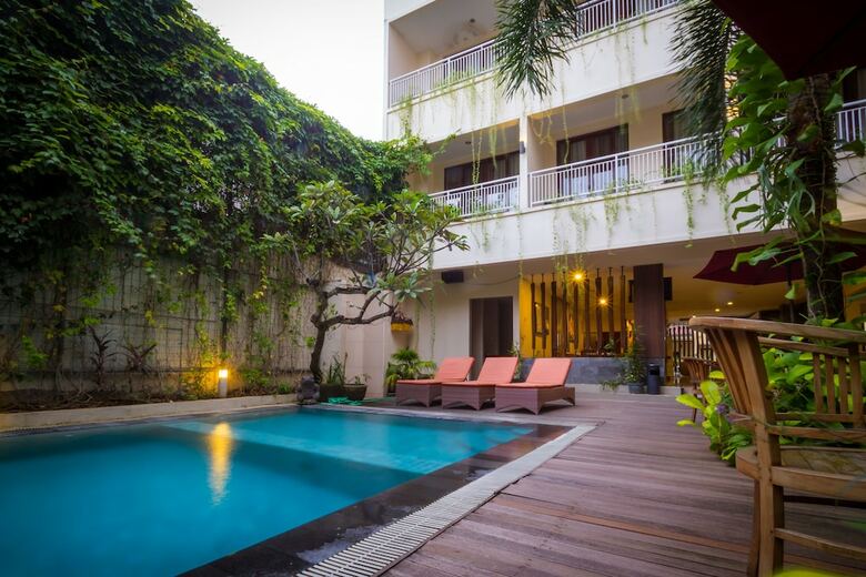 Hotel Vihan Suites