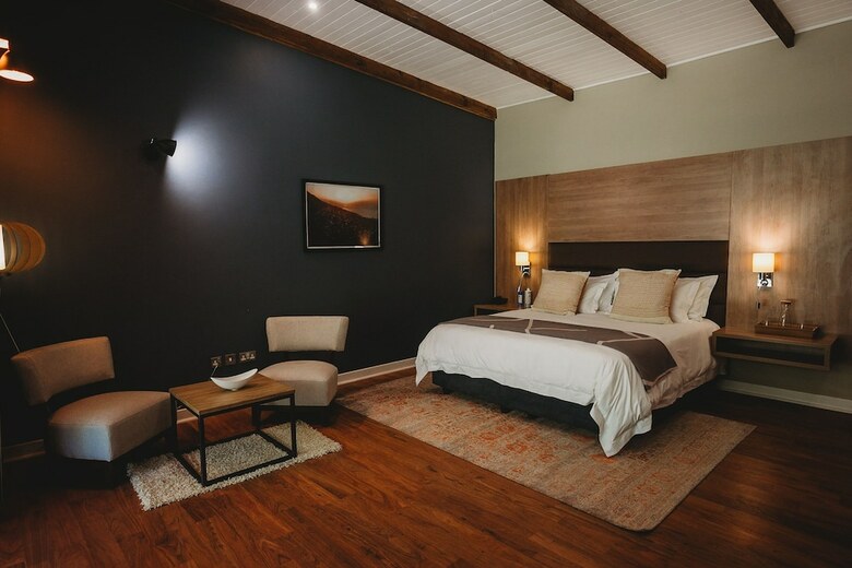 Posada Sandalwood Lodge
