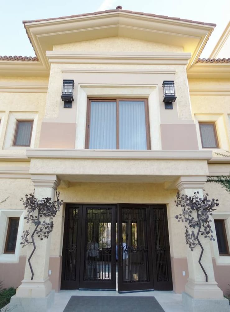 Hotel Santuario Diegue�o