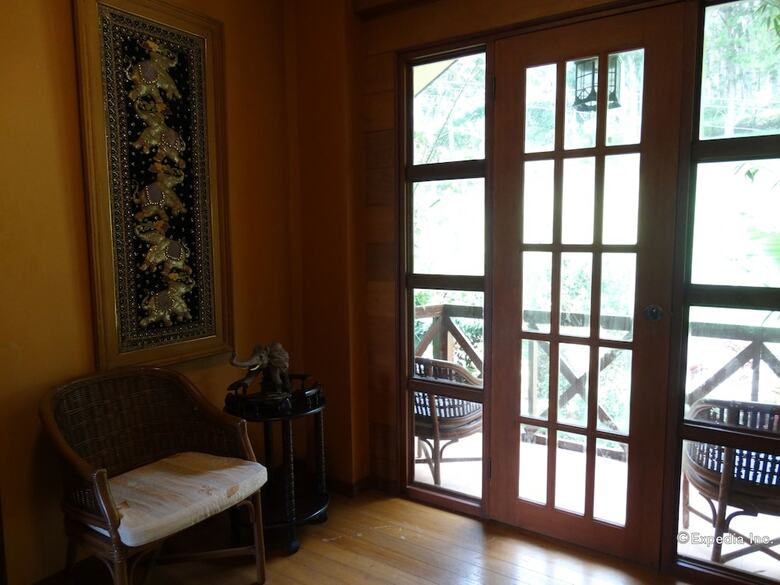 Hotel Eden Meadows Vacation Home
