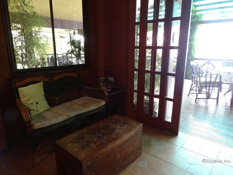 Hotel Eden Meadows Vacation Home