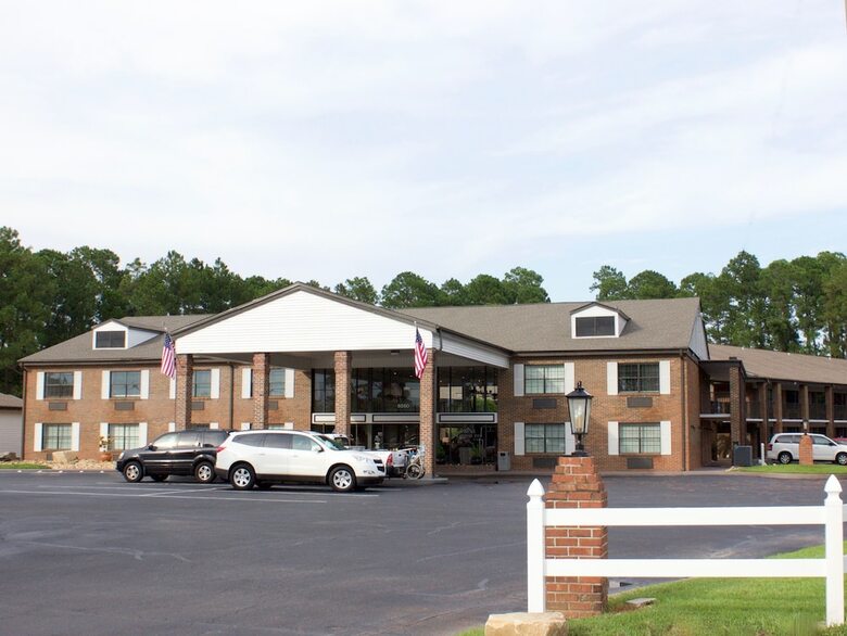Hotel At Home Inn & Suites