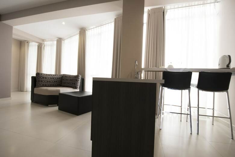 Hotel Camino Plaza