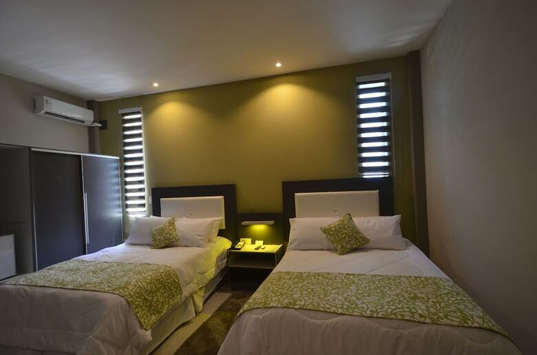 Hotel Camino Plaza