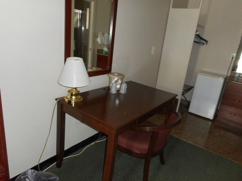 Highlander Motel