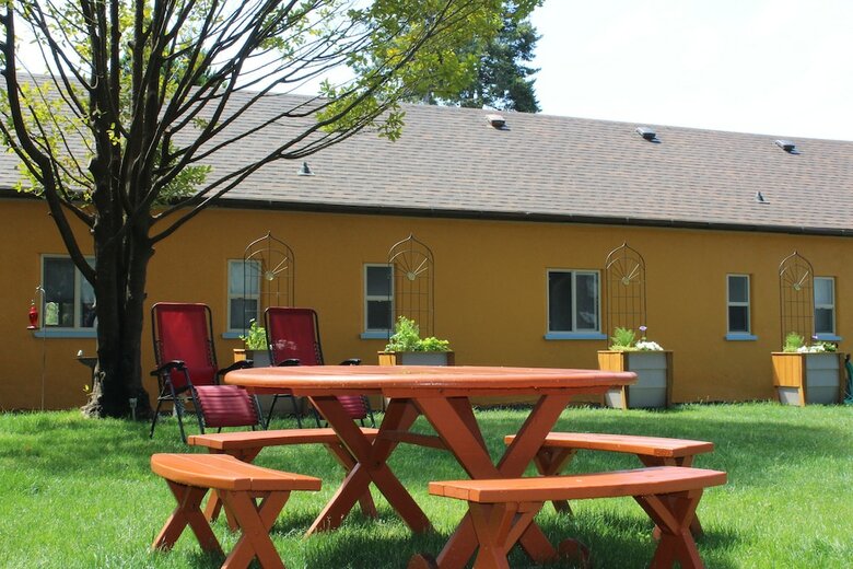 Bandon Wayside Motel & Rv Park