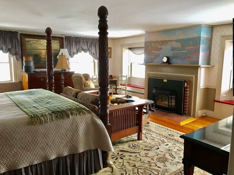 Bed & Breakfast Captain Lord Mansion