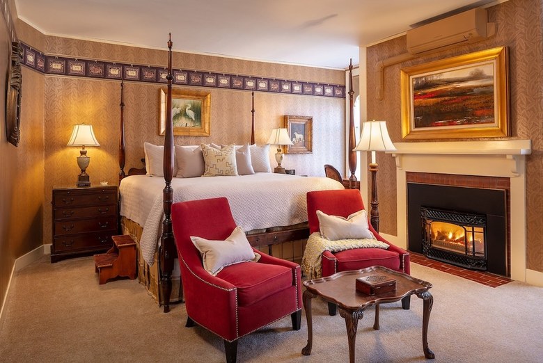 Bed & Breakfast Captain Lord Mansion