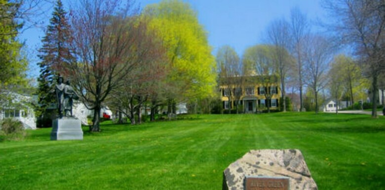 Bed & Breakfast Captain Lord Mansion