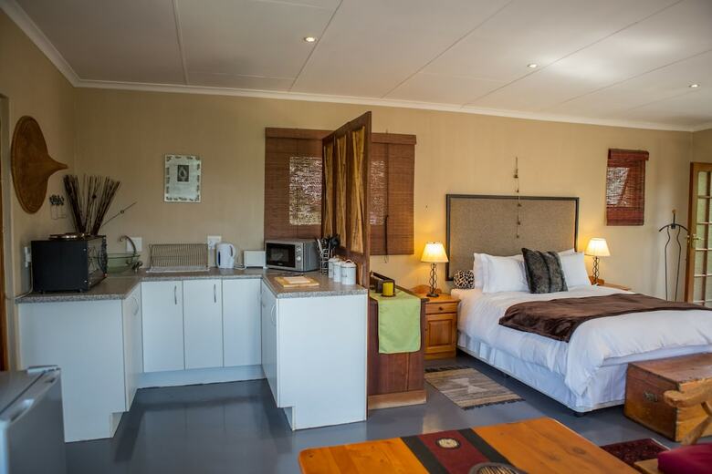 Moonflower Cottages