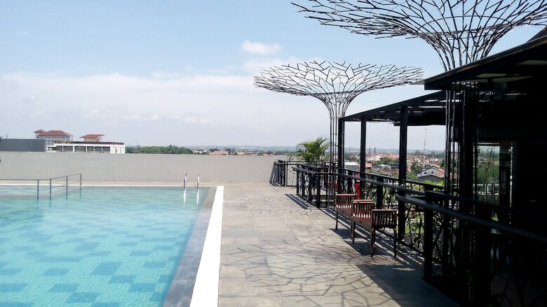 Hotel Swiss-belinn Saripetojo Solo
