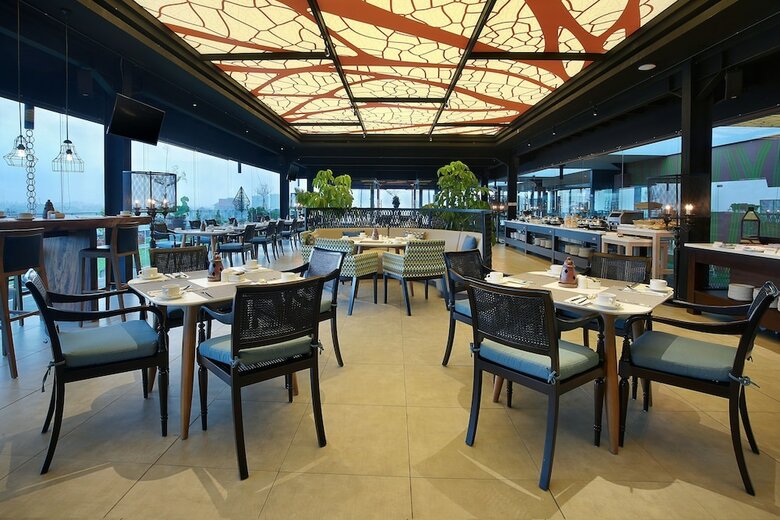 Hotel Swiss-belinn Saripetojo Solo