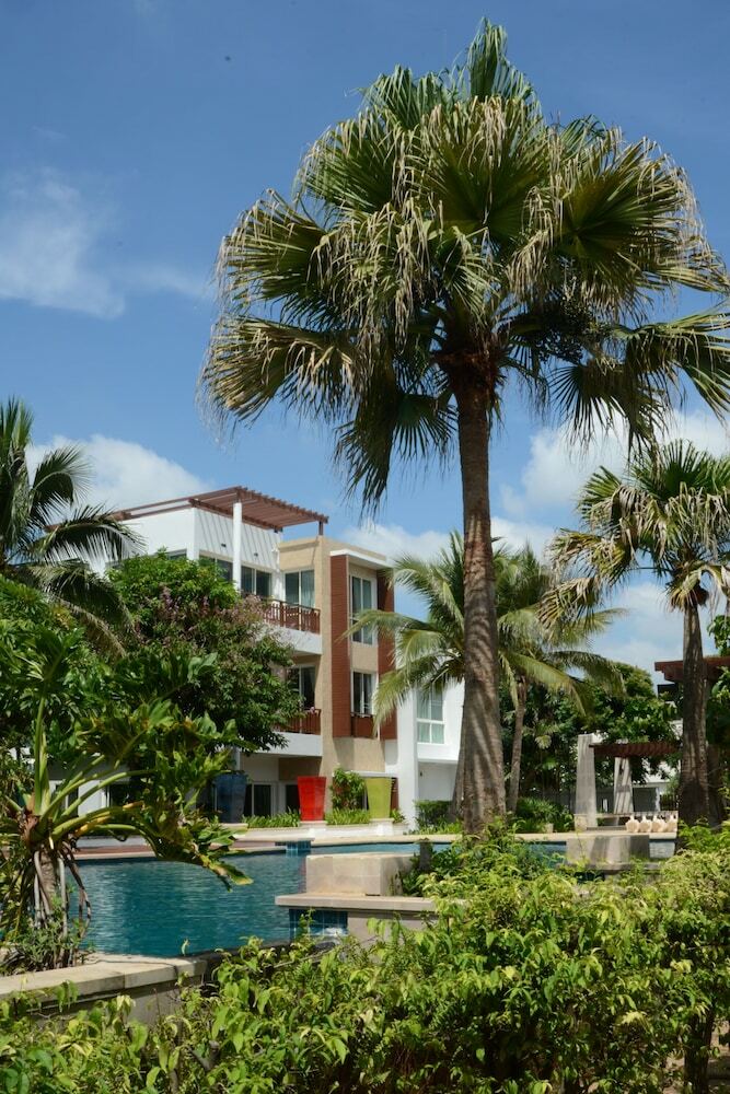 Simantra Private Villas