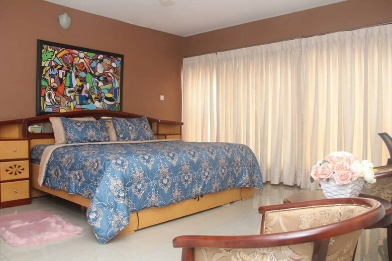 Valleystreams Hotel