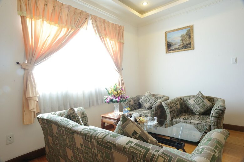 Hoang Yen Hotel