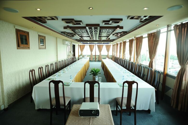 Hoang Yen Hotel