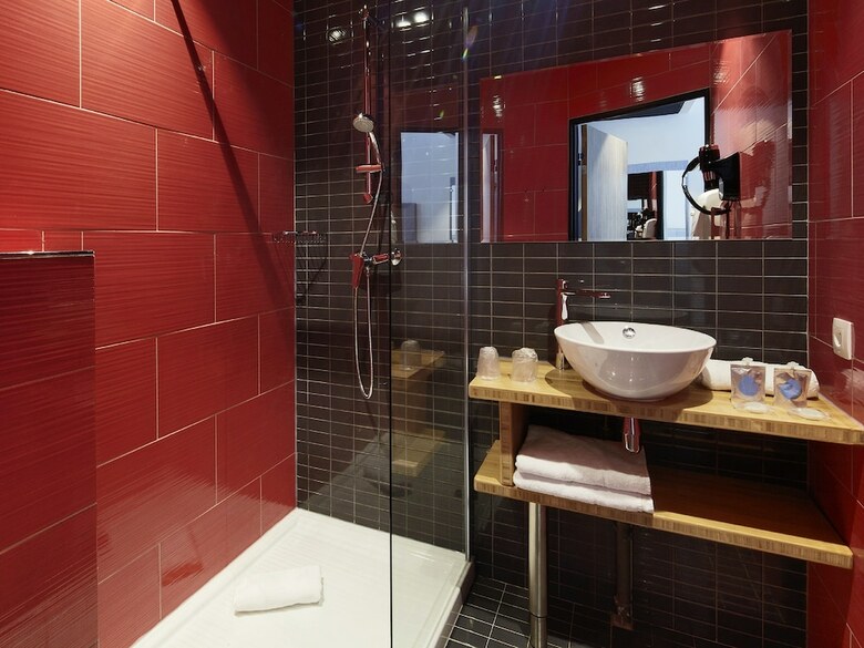 Hotel Kyriad Marseille Blancarde - Timone