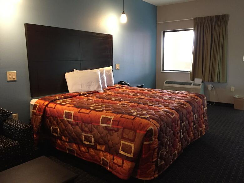 Motel Classic Inn & Suites
