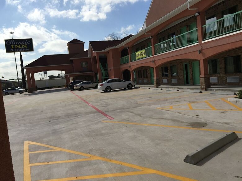 Motel Classic Inn & Suites