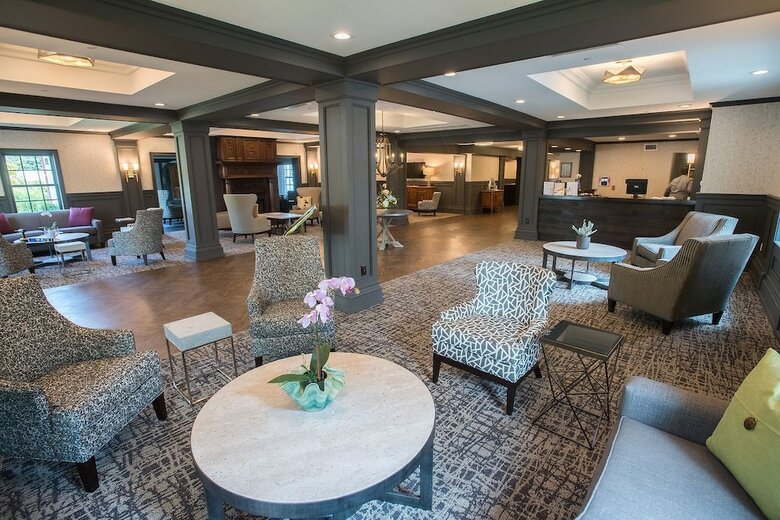 Normandy Farm Hotel And Conference Center