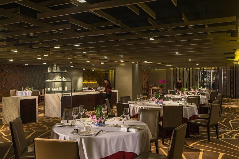 Renaissance Nanjing Olympic Centre Hotel