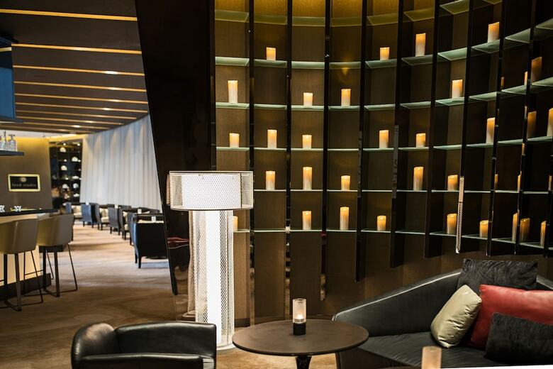 Renaissance Nanjing Olympic Centre Hotel