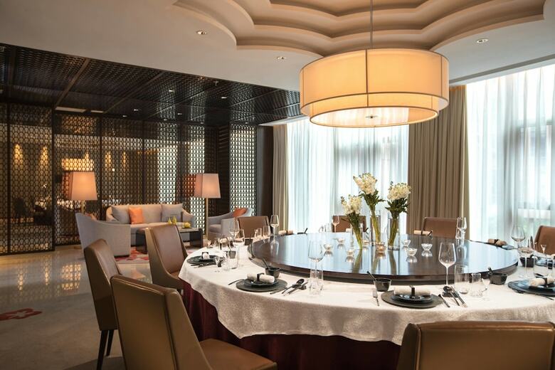 Renaissance Nanjing Olympic Centre Hotel