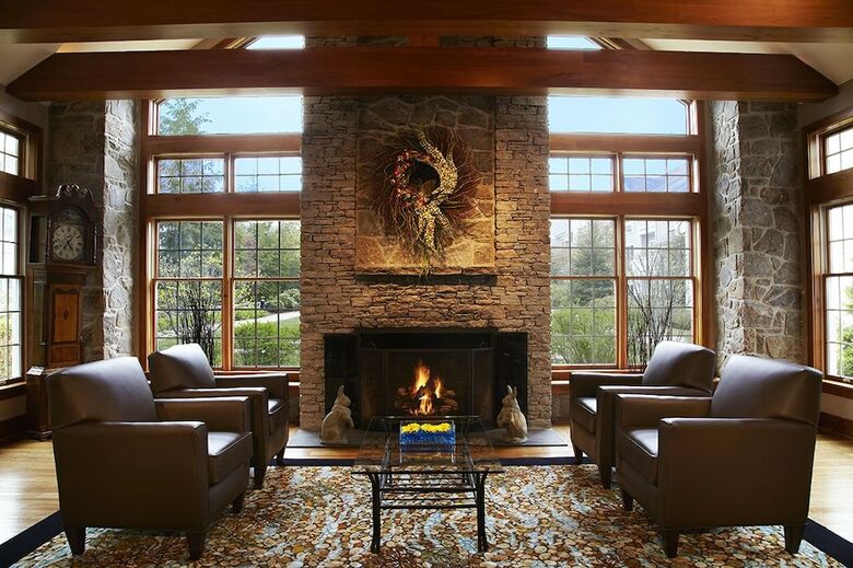 Hotel Two Trees Inn