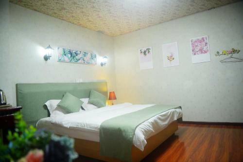 Emeishan Hostel C