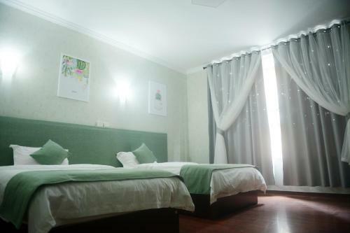 Emeishan Hostel C