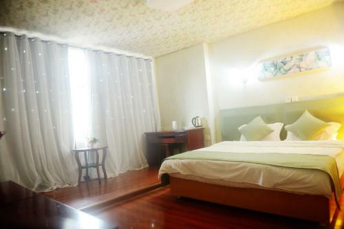 Emeishan Hostel C