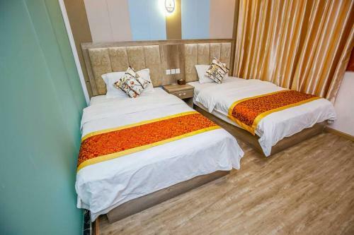 Yuhang Business Hotel