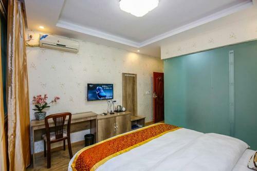 Yuhang Business Hotel