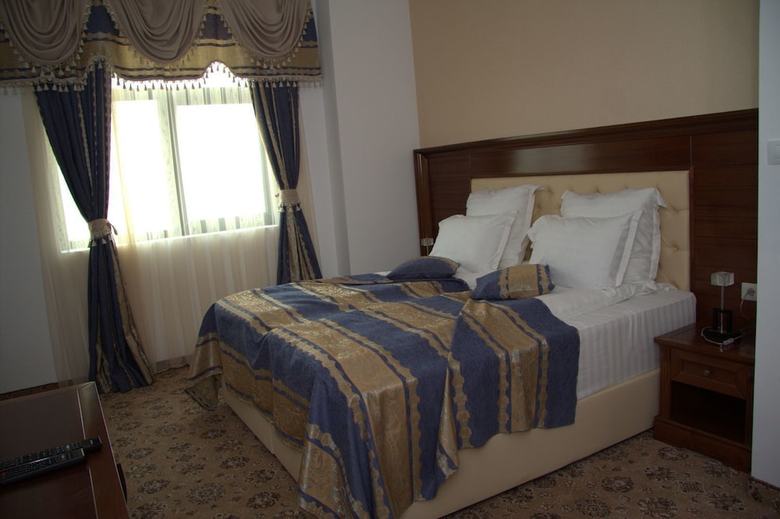 Hotel Pik Elegance